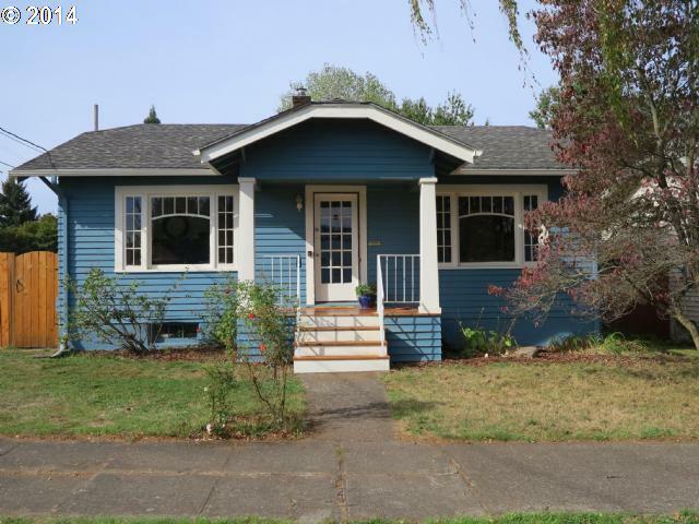 Property Photo: 3707 NE 74th Ave OR 97213