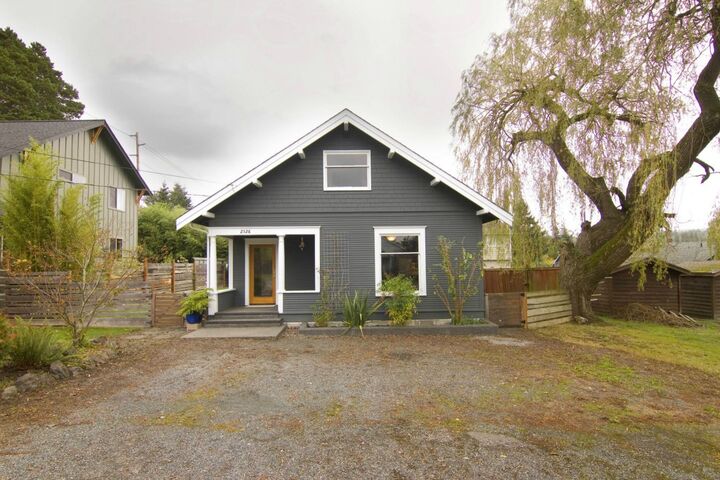 Property Photo: 2528 Undine St WA 98226