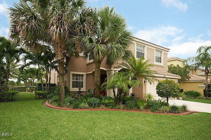 Property Photo:  1168 Oakwater Drive  FL 33411 