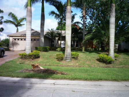 Property Photo:  2473 SW Avondale Street  FL 34953 