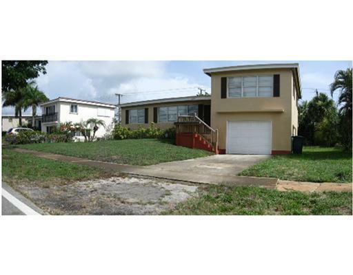 Property Photo:  435 15th Terrace  FL 33432 