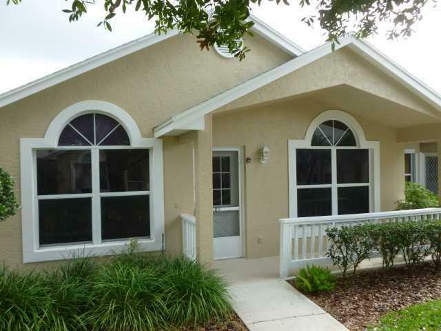 Property Photo:  1140 NW Lombardy Drive  FL 34986 