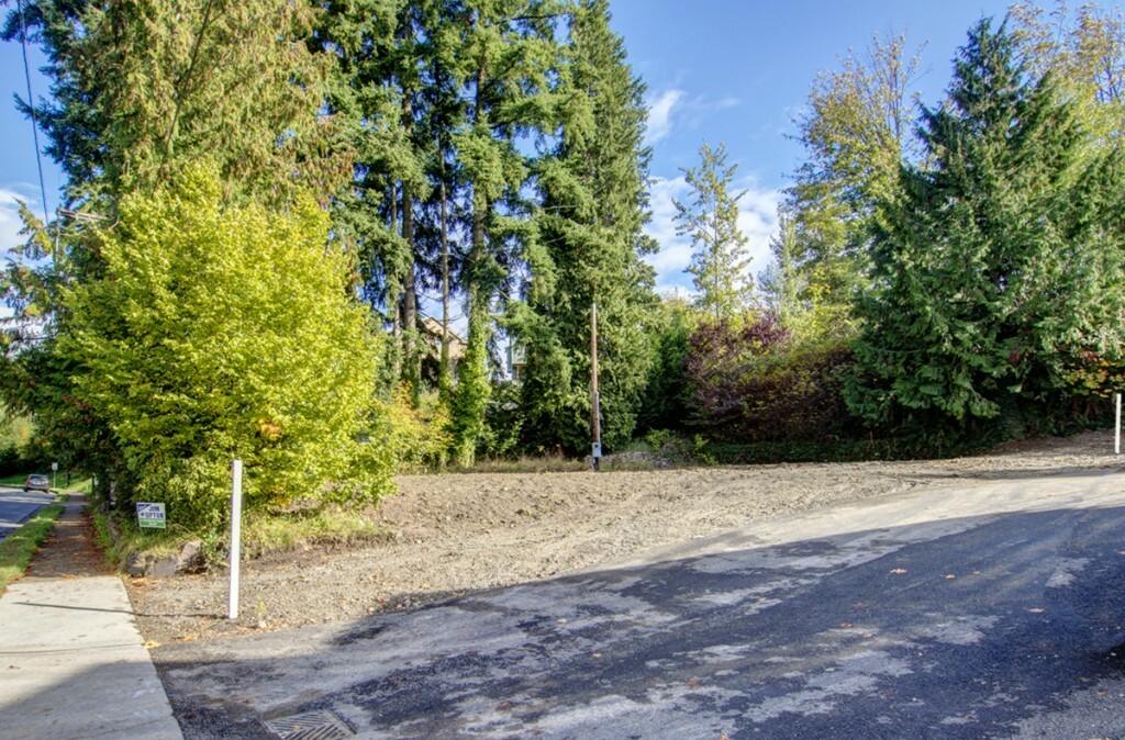 16425 44th Ave W  Lynnwood WA 98037 photo