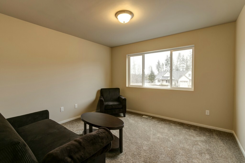 Property Photo: 10922 204th Ave SE WA 98290