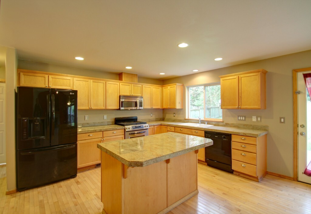 Property Photo:  13811 76th Ave NW  WA 98292 