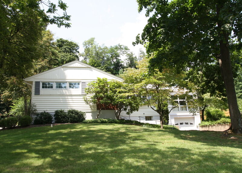 Property Photo:  268 Hillside Ave  NJ 07928 