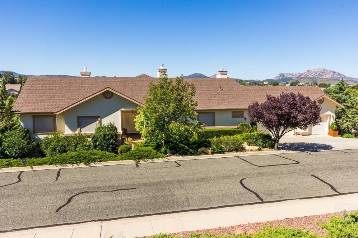 Property Photo:  1572 Hawkeye Ridge Avenue  AZ 86301 