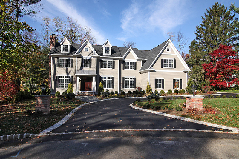Property Photo: 8 Lincoln Circle NJ 07928