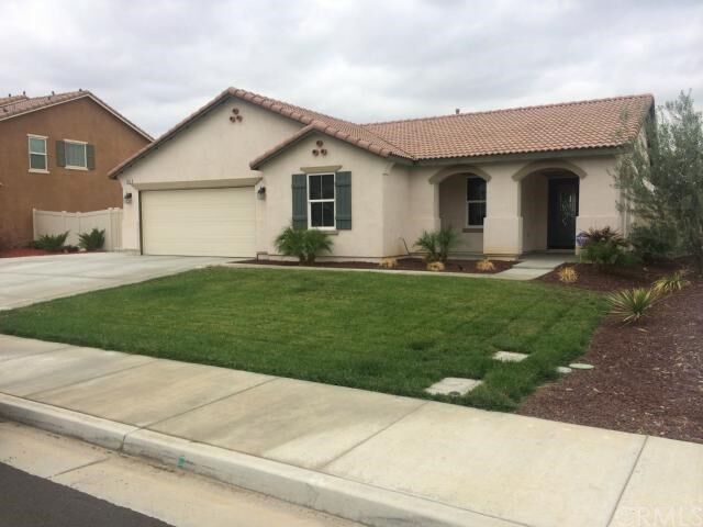 Property Photo:  328 Yosemite Avenue  CA 92570 