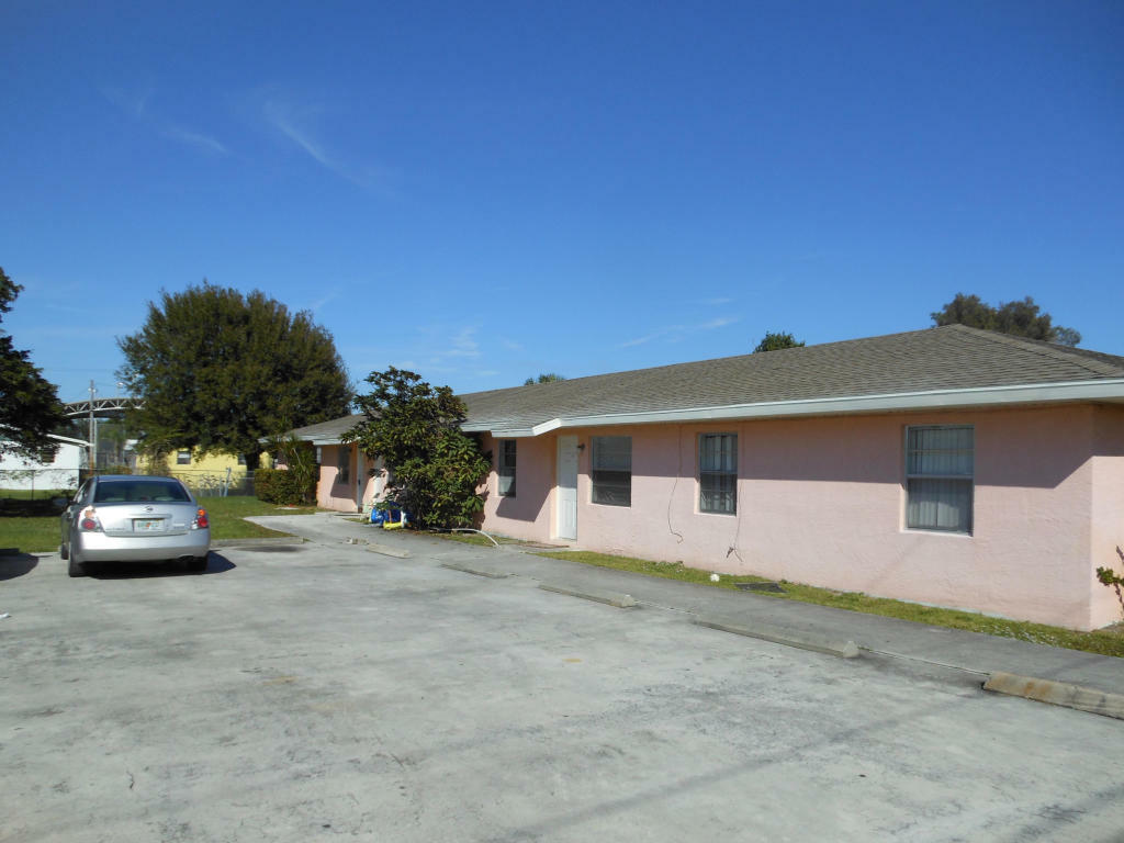 Property Photo:  1220 Avenue L C  FL 34950 