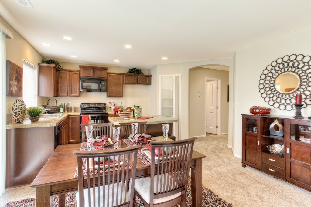 Property Photo: 3838 E T St 3704 WA 98404