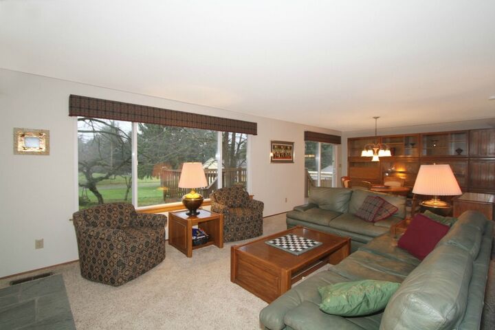 Property Photo:  525 Van De Vanter Ave  WA 98030 