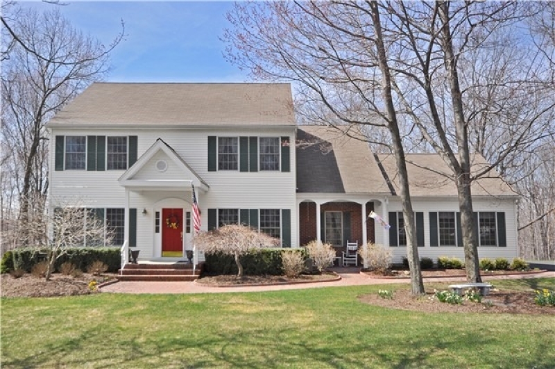 Property Photo: 5 Farrington Lane NJ 07869