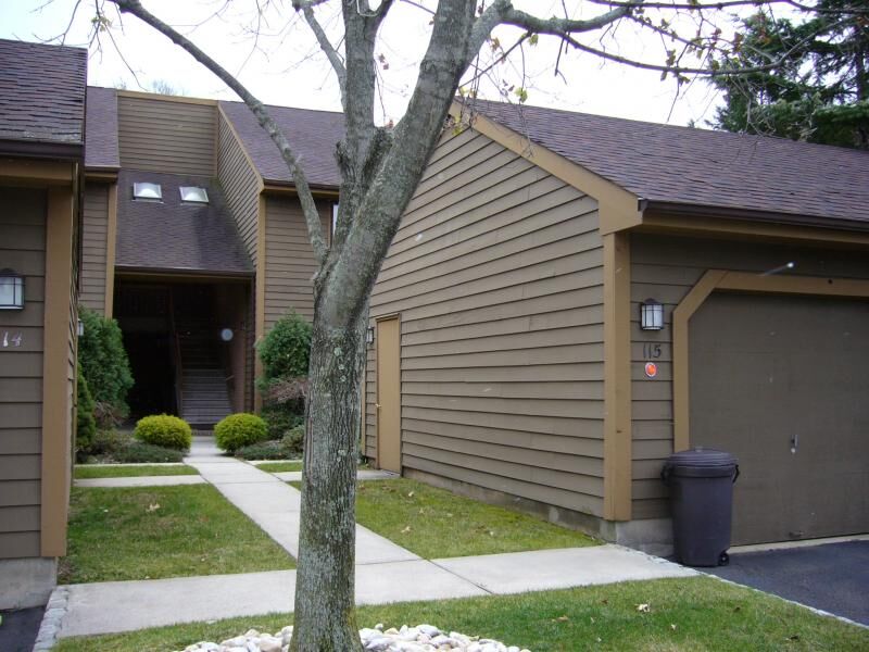 Property Photo:  116 Heather Ct  NJ 08820 