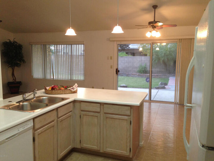 Property Photo:  12096 N 68th Lane  AZ 85345 
