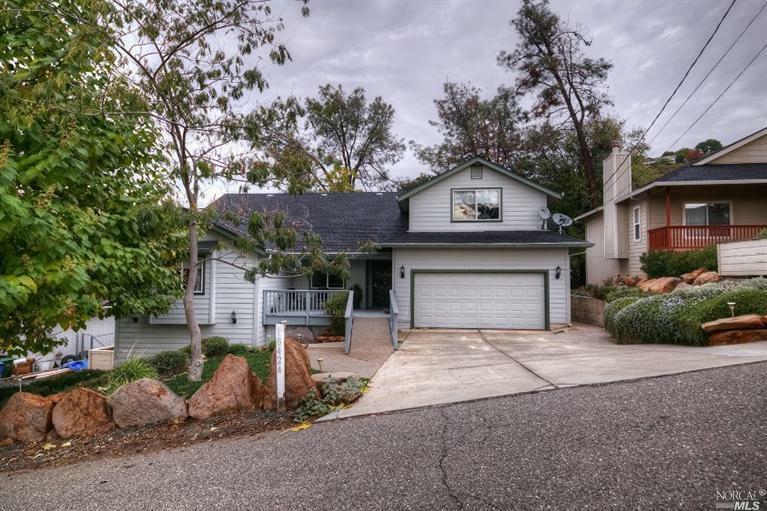 Property Photo:  18424 Kentwood Place  CA 95467 