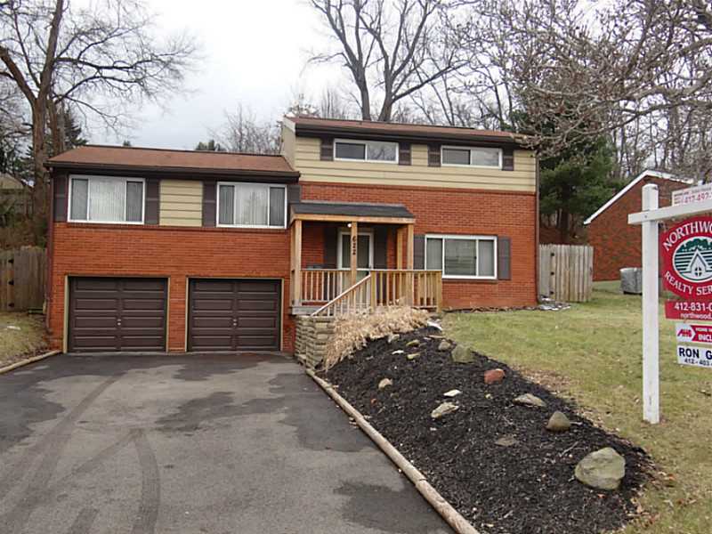 Property Photo:  622 Snowball Rd  PA 15146 