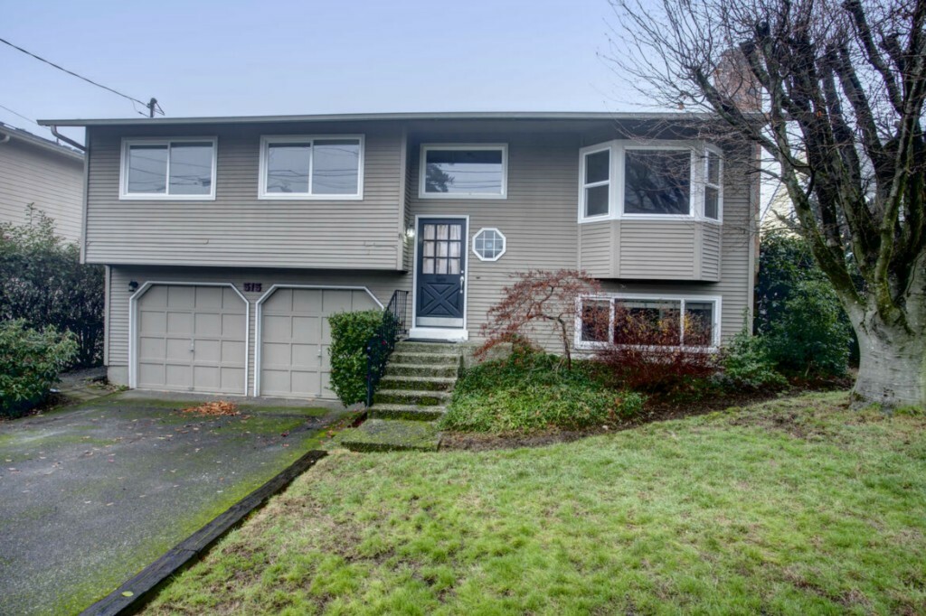 Property Photo: 515 98th Ave NE WA 98004
