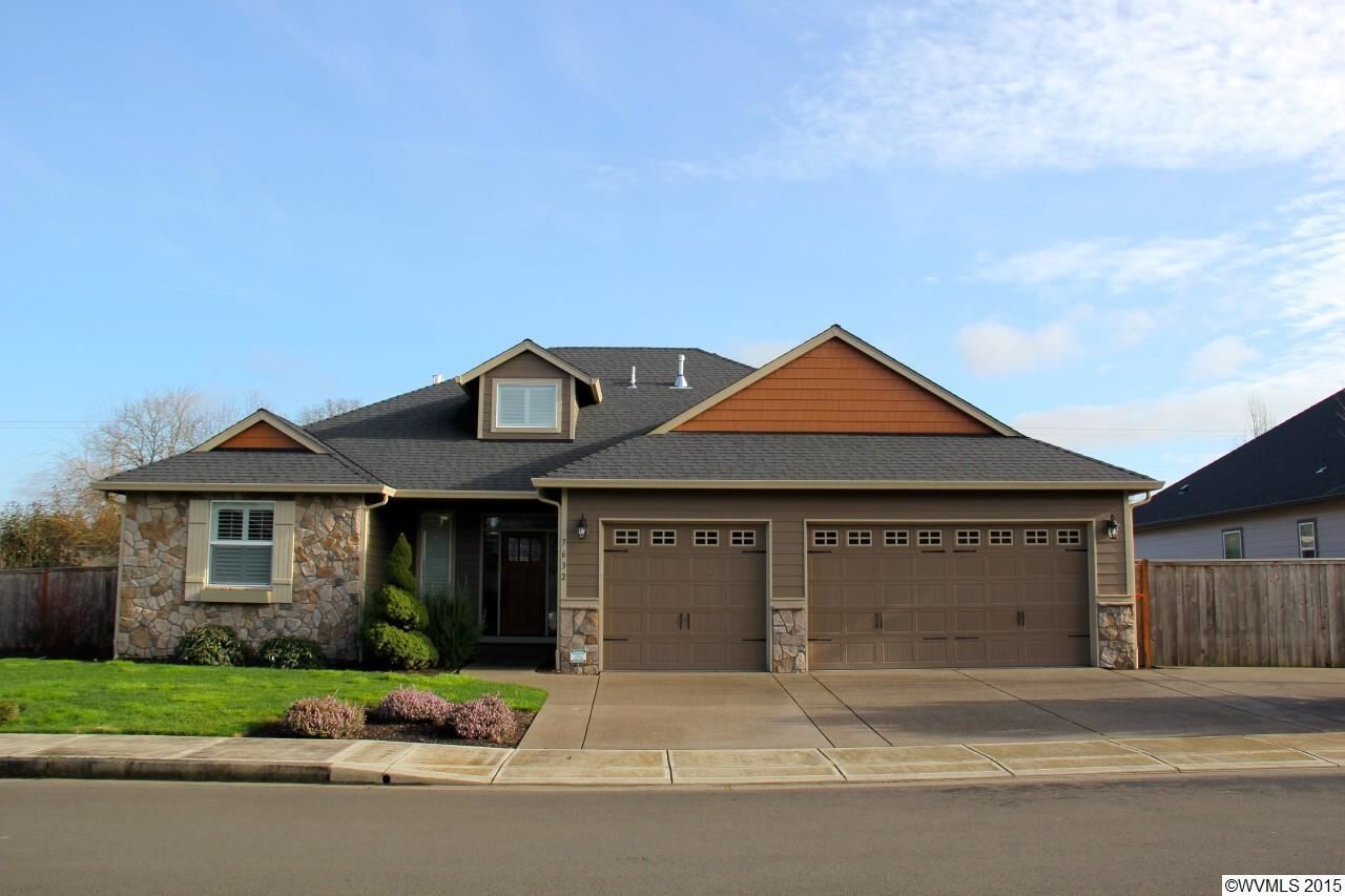 Property Photo:  7632 2nd Av N  OR 97303 