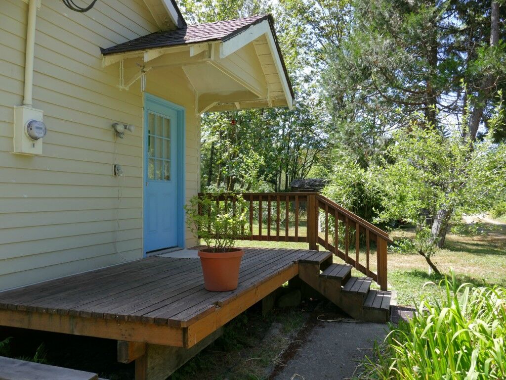 Property Photo:  33902 SE Hudson Rd  WA 98051 