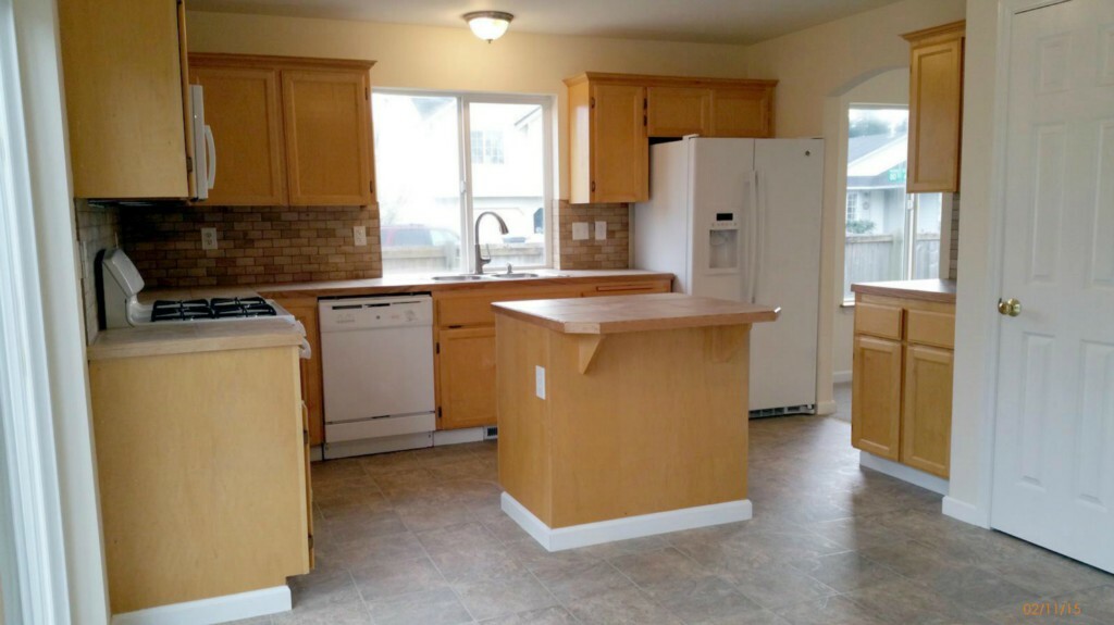 Property Photo: 18417 80th Av Ct E WA 98375