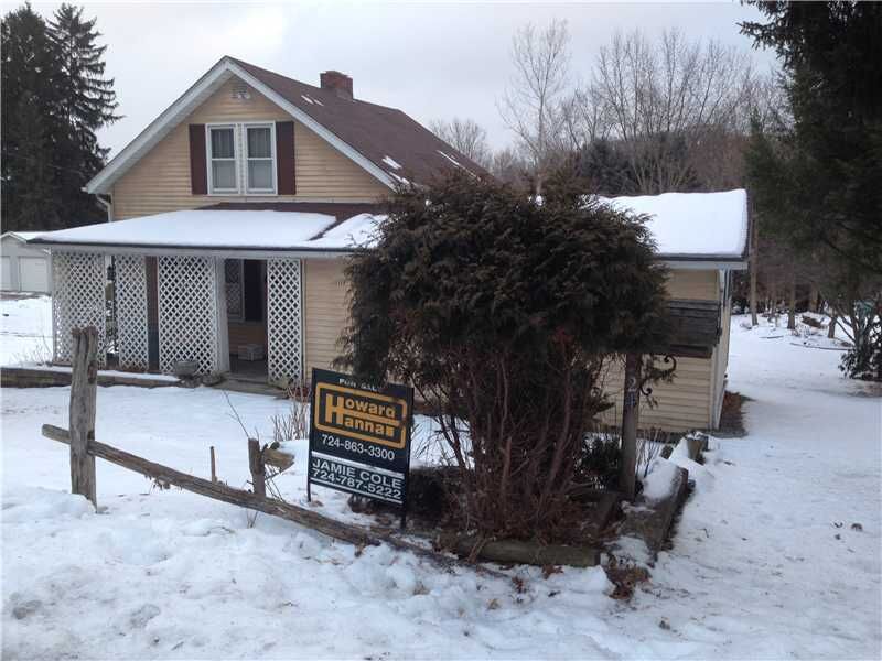 Property Photo: 524 Sunset PA 15085