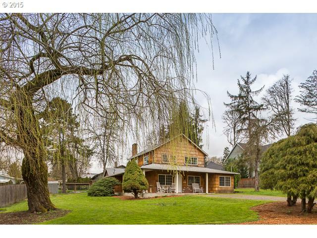 Property Photo: 3103 SE Westview Ave OR 97267
