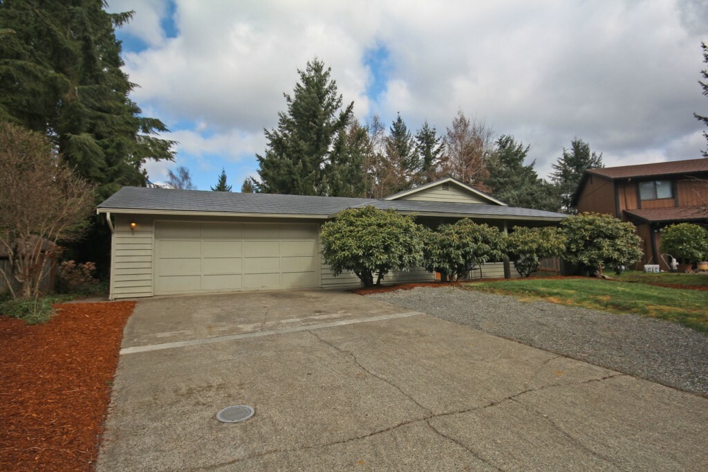 Property Photo:  12830 SE 246th Place  WA 98030 