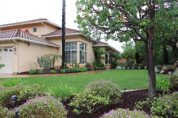 Property Photo: 1726 Corte De Las Piedras CA 92019