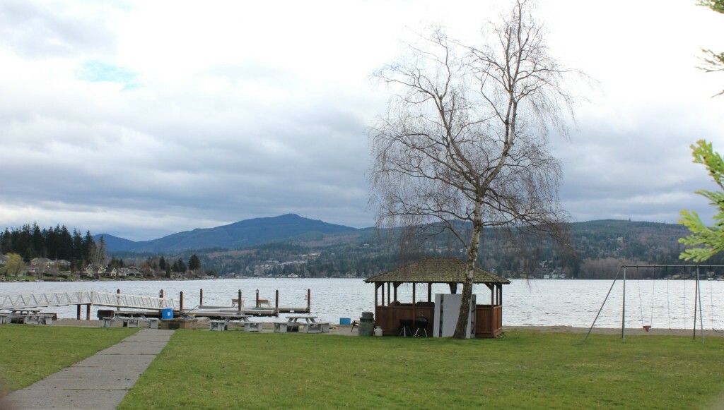 Property Photo:  1000 W Beachview Place  WA 98226 