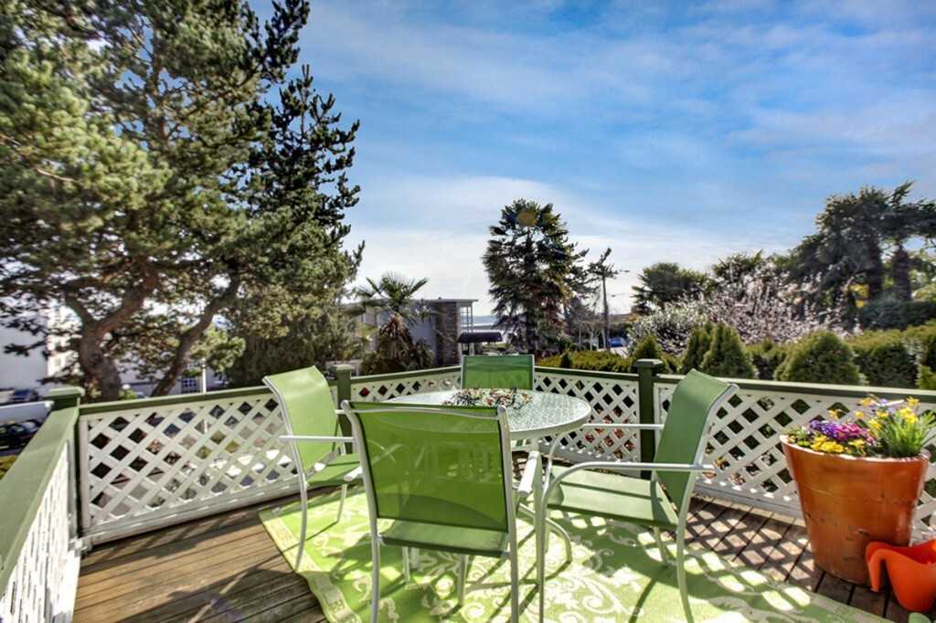 Property Photo: 709 35th Ave S WA 98144