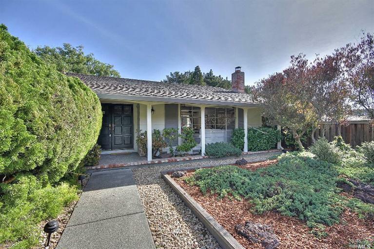 Property Photo:  37 Cottonwood Drive  CA 94901 