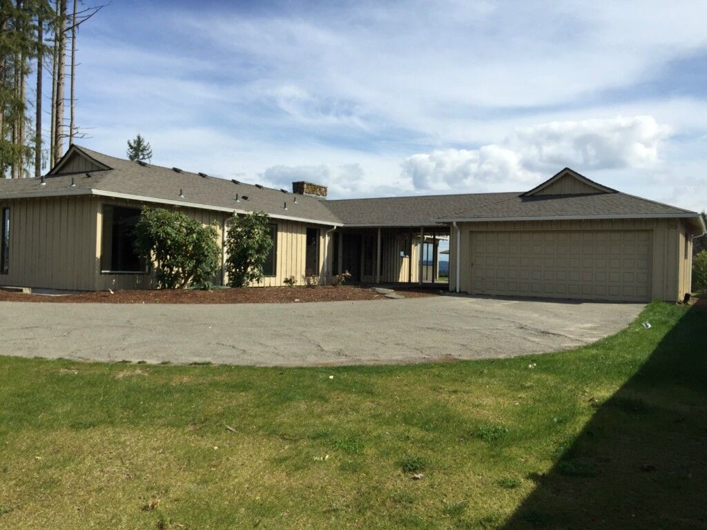 Property Photo: 7219 Stinson Ave WA 98335