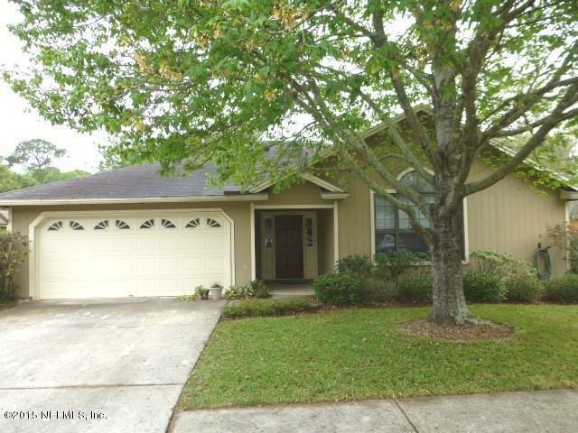 Property Photo:  11660 Lazy Willow Lane  FL 32223 