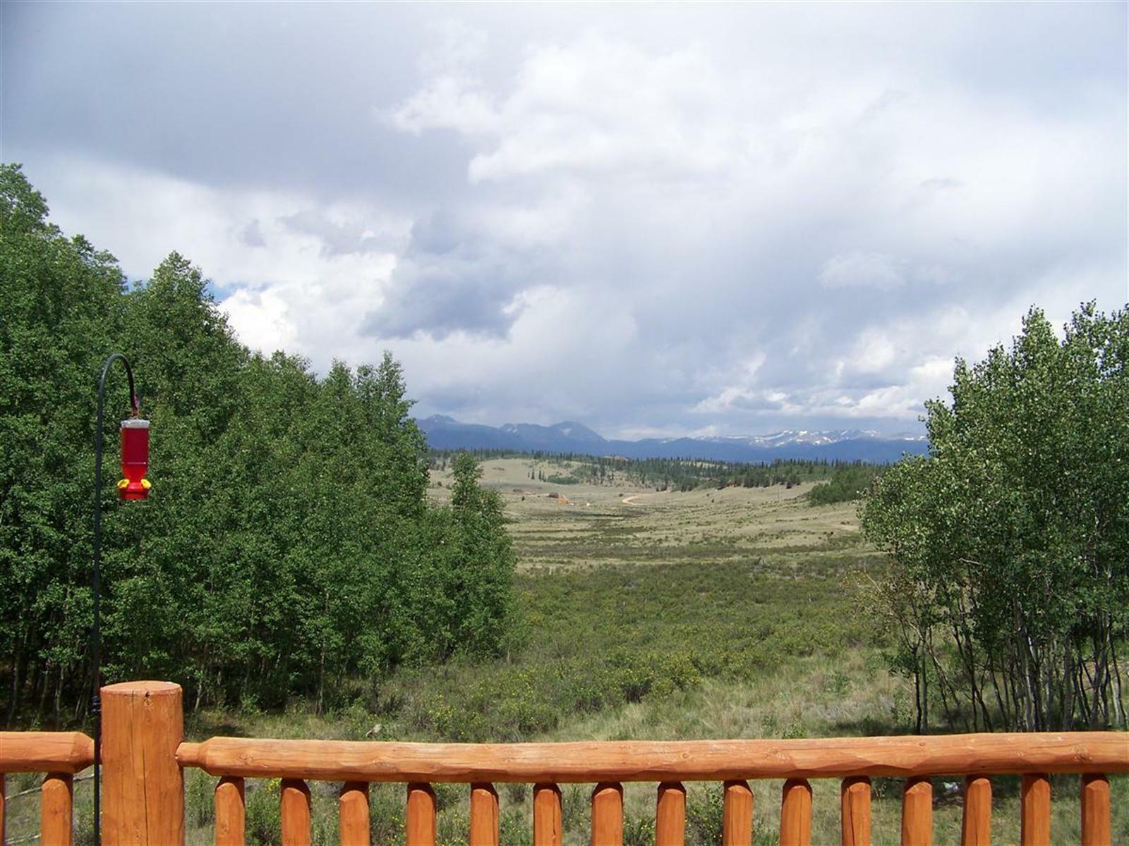 Property Photo: 1037 Haida Road CO 80456