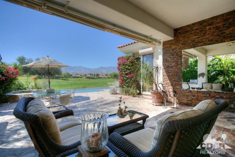 Property Photo:  218 Loch Lomond Road  CA 92270 