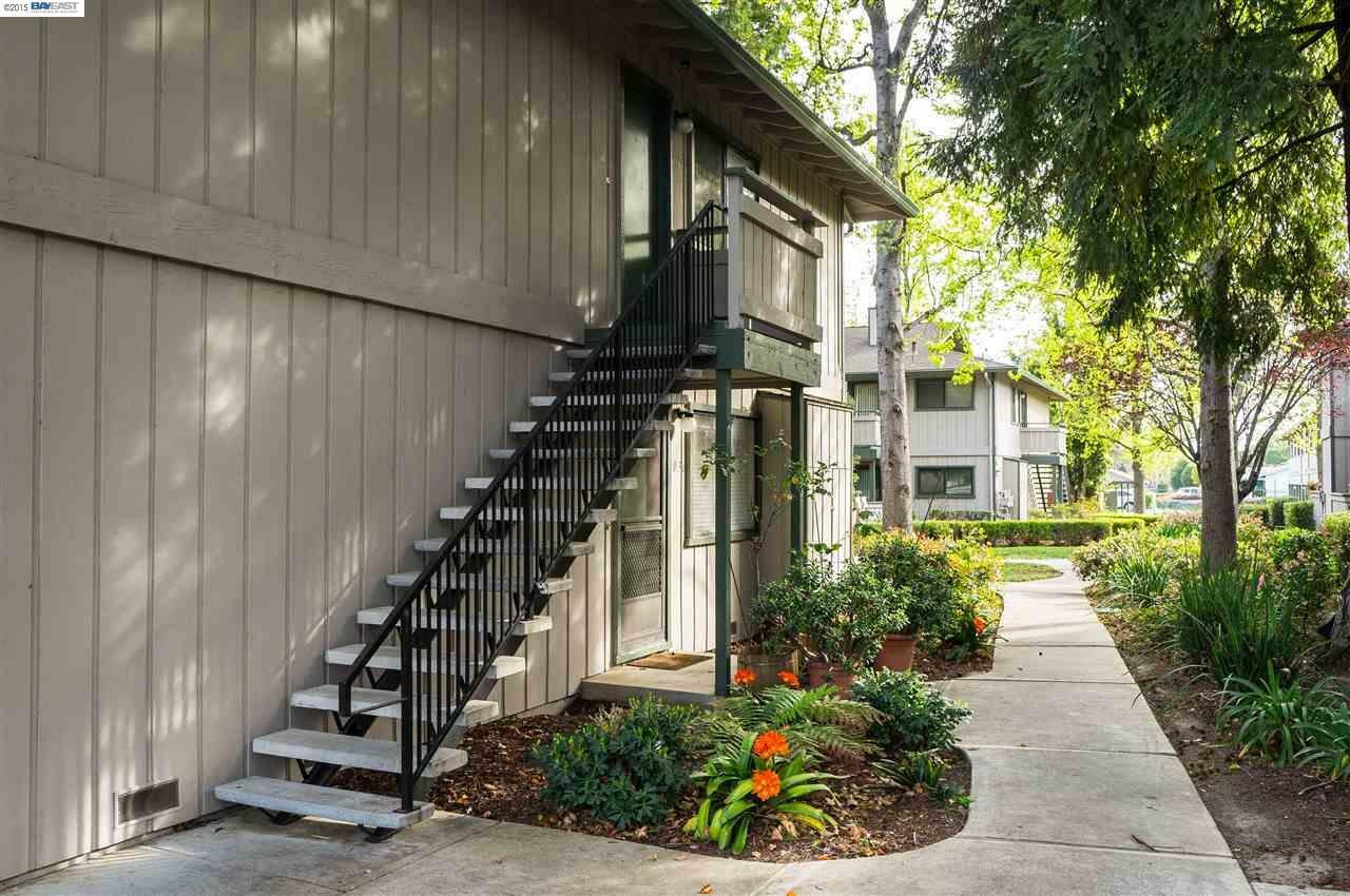 Property Photo: 4052 Ralston Cmn CA 94538