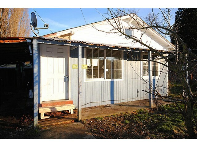 Property Photo:  7012 17th Ave SW  WA 98106 