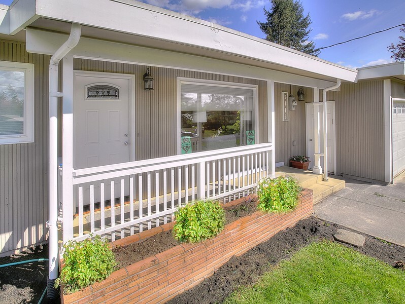 Property Photo:  2112 Myrtle Place SE  WA 98501 