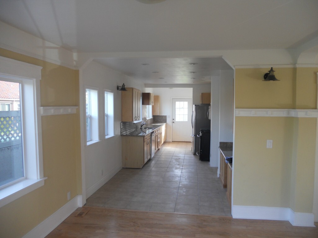 Property Photo: 3214 17 Ave S WA 98144