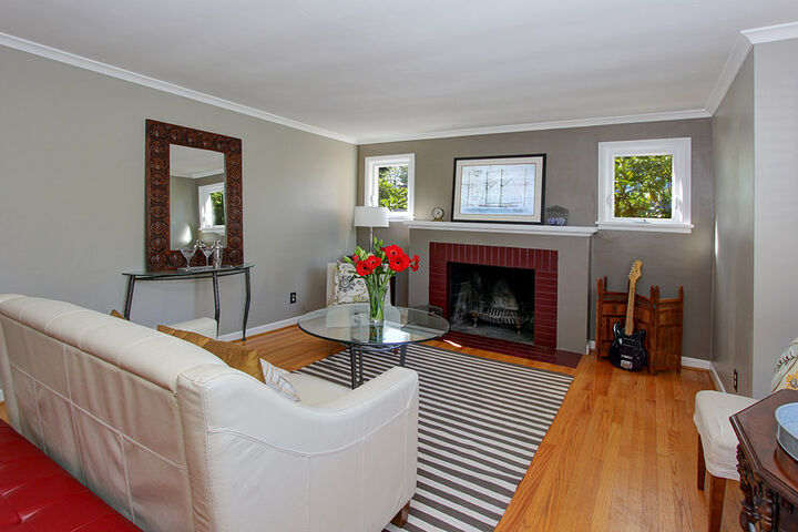 Property Photo: 3055 NW 67th Street WA 98117