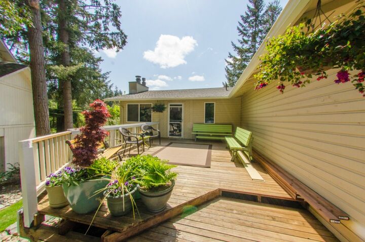 Property Photo: 6849 SE 41st Ave WA 98503