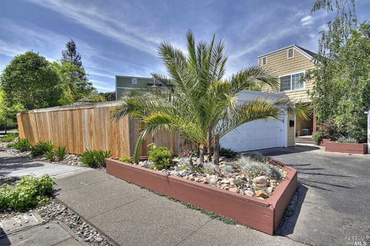 2511 Topaz Drive  Novato CA 94945 photo
