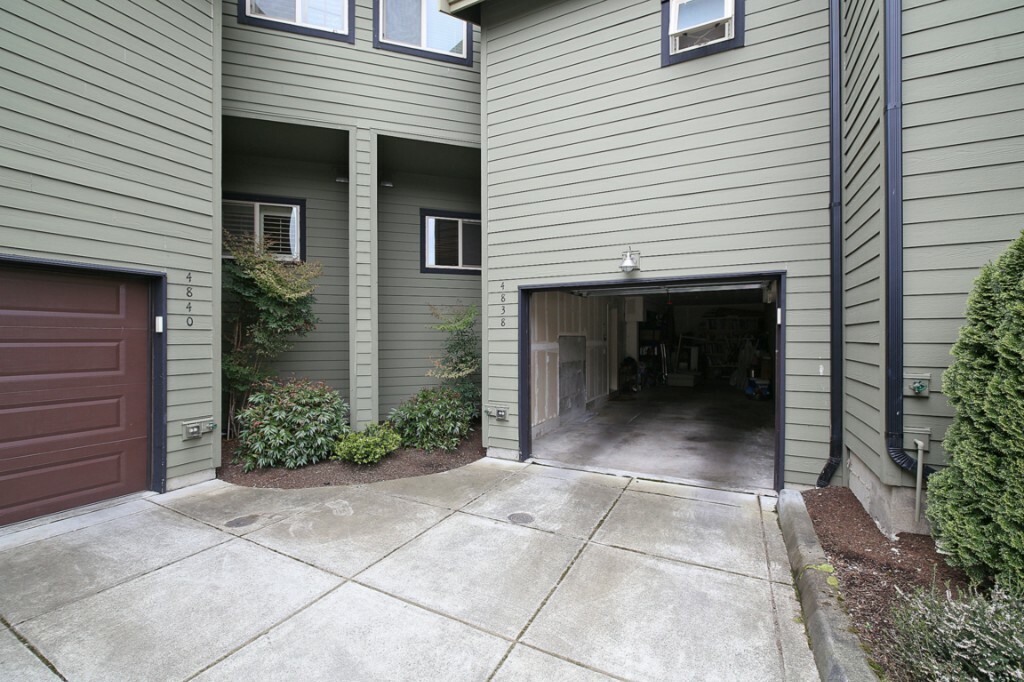 Property Photo: 4838 Pointes Dr WA 98275