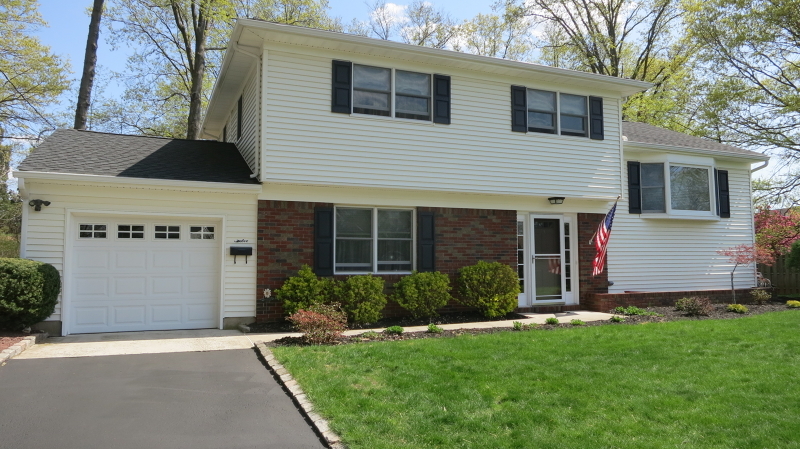 Property Photo:  12 Grimm Dr  NJ 08807 