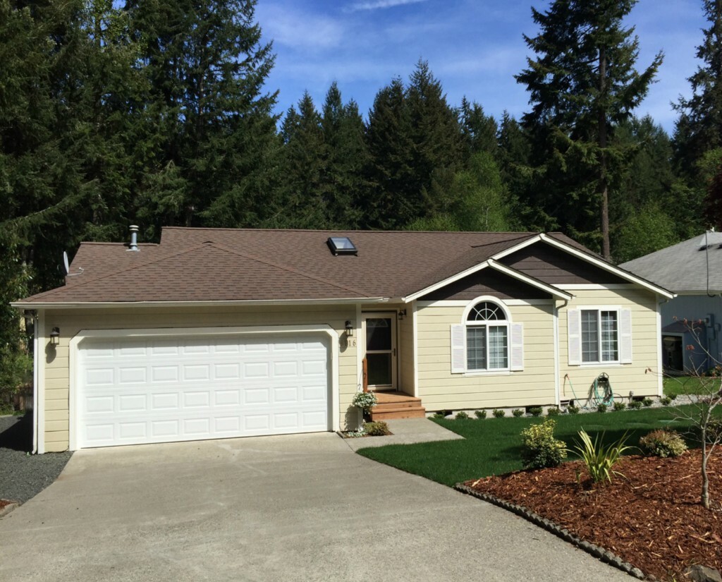 Property Photo:  8116 Run Dr SE  WA 98513 