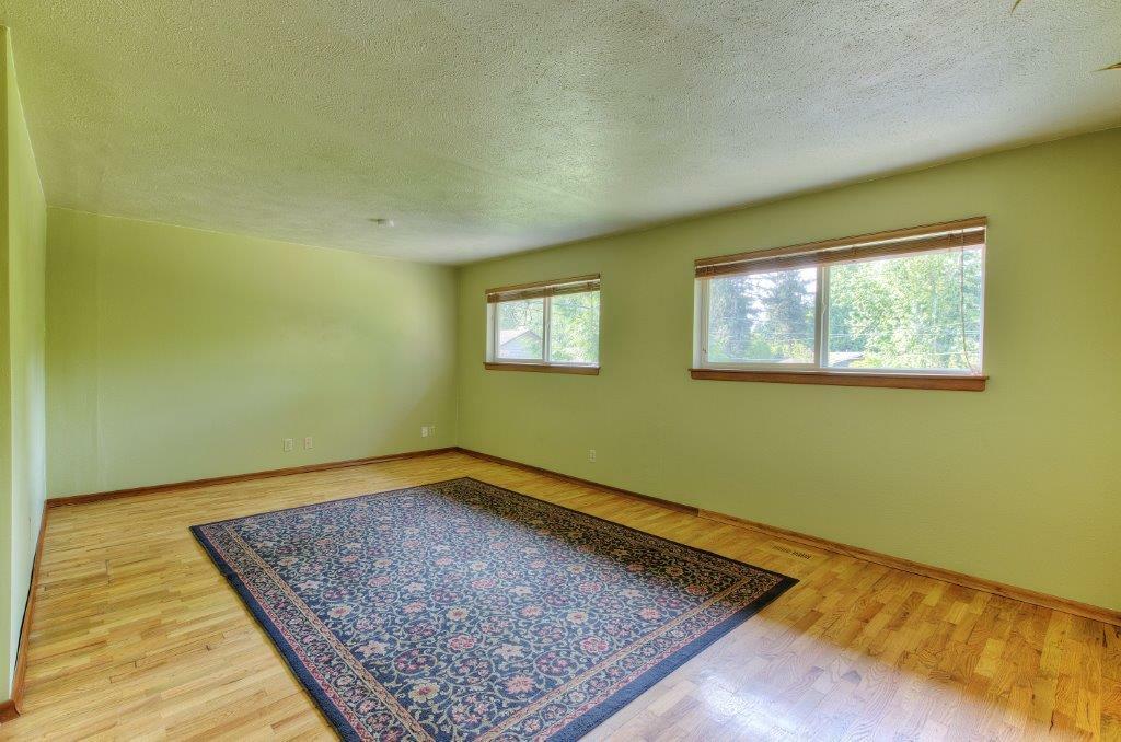 Property Photo:  4900 SW 310th St  WA 98023 