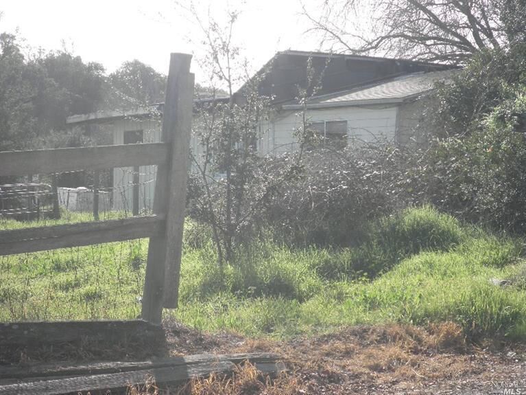 Property Photo:  1141 Eastman Lane  CA 94952 