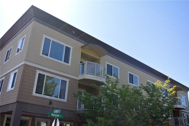Property Photo:  1011 Bancroft St 306  WA 98225 