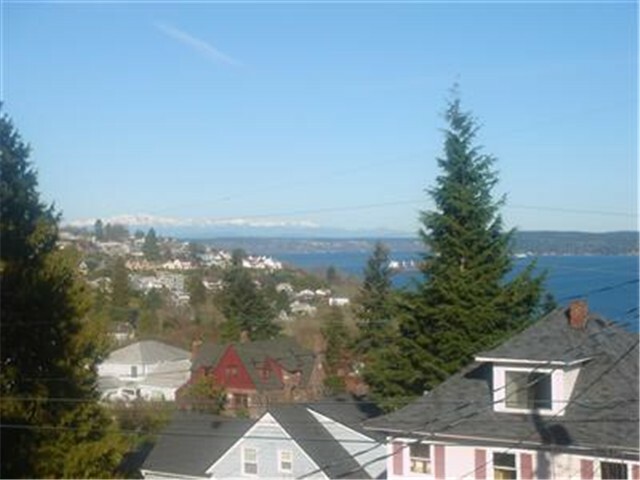 Property Photo:  3115 N 30th St  WA 98407 